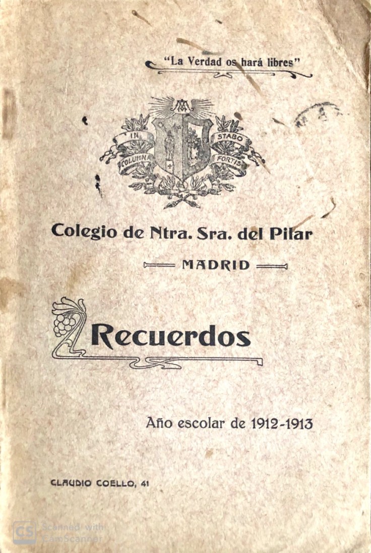 Portada de la revista Recuerdos del curso 1912-1913. Fuente: Colección privada del autor.